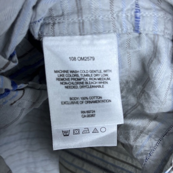 Mountain Hardwear Mens Large Grey‎ w/Blue Stripes with/Snaps Hiking Shirt - Picture 5 of 5